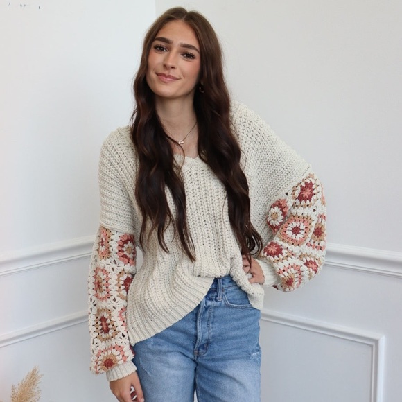 POL Sweater Chenille Crochet Small - Picture 11 of 13